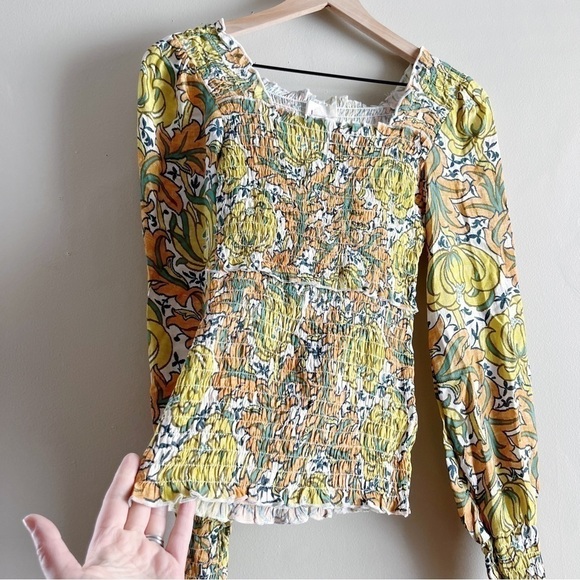 Anthropologie • Rayna Relaxed Smocked‎ Blouse in Yellow & Orange, Size XS - Picture 5 of 14